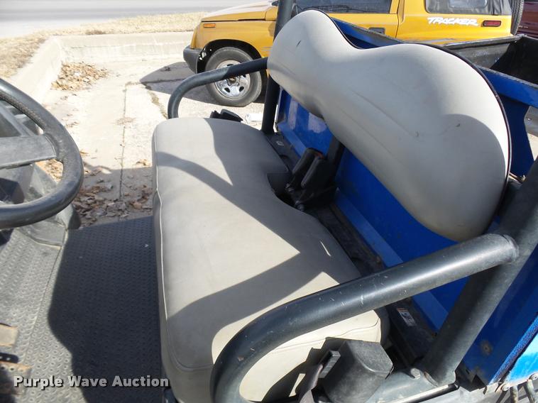 image for item CC9095 New Holland 120 utility vehicle