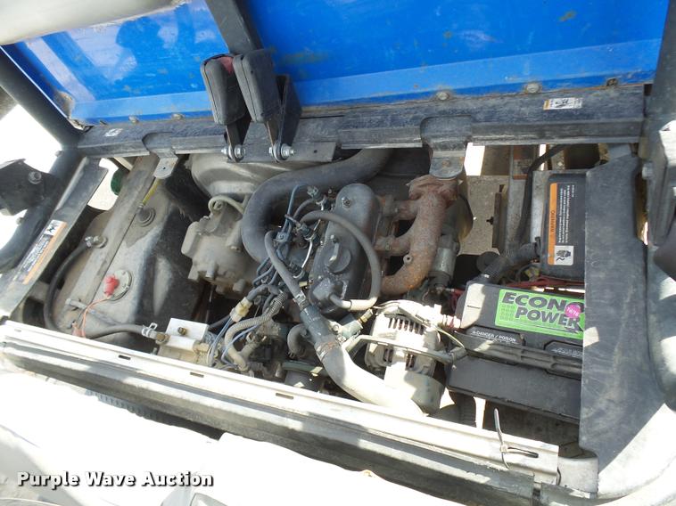 image for item CC9095 New Holland 120 utility vehicle