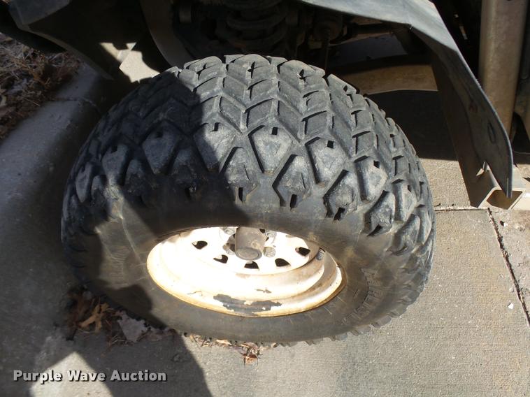 image for item CC9095 New Holland 120 utility vehicle