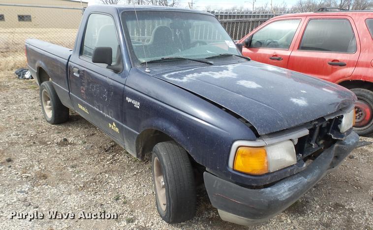 image for item DA0313 1996 Ford Ranger pickup truck