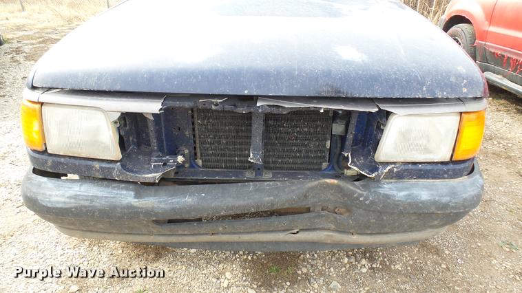 image for item DA0313 1996 Ford Ranger pickup truck