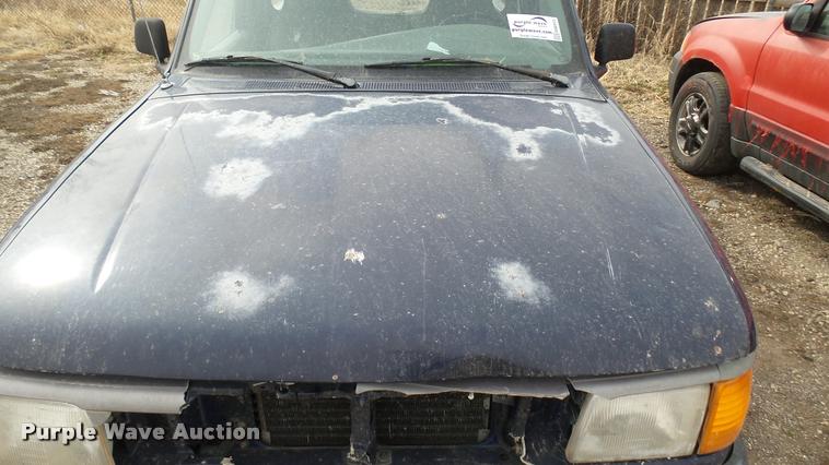 image for item DA0313 1996 Ford Ranger pickup truck