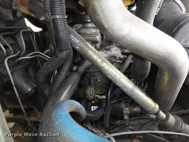 image for item DA0544 2003 GMC C4500 flatbed truck