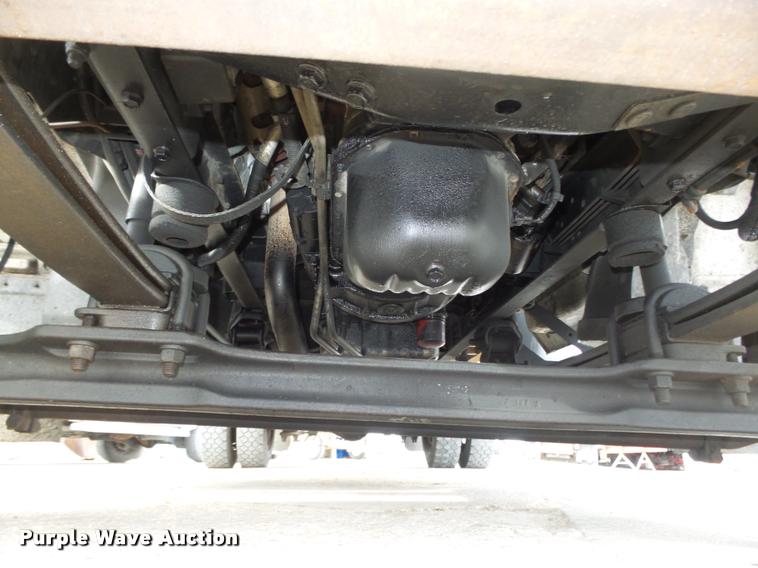 image for item DA0544 2003 GMC C4500 flatbed truck