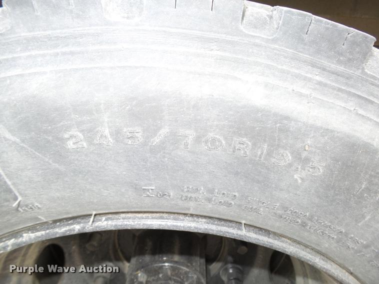 image for item DA0544 2003 GMC C4500 flatbed truck