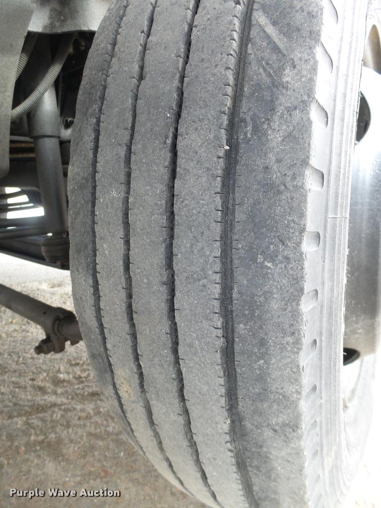 image for item DA0544 2003 GMC C4500 flatbed truck