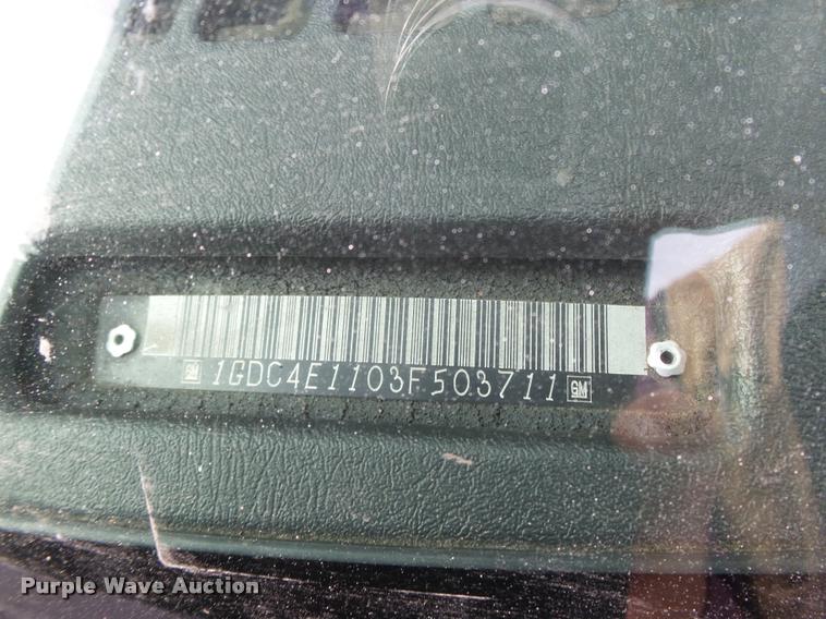 image for item DA0544 2003 GMC C4500 flatbed truck