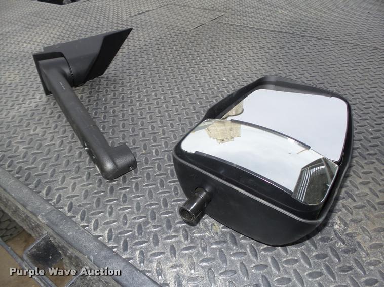 image for item DA0544 2003 GMC C4500 flatbed truck