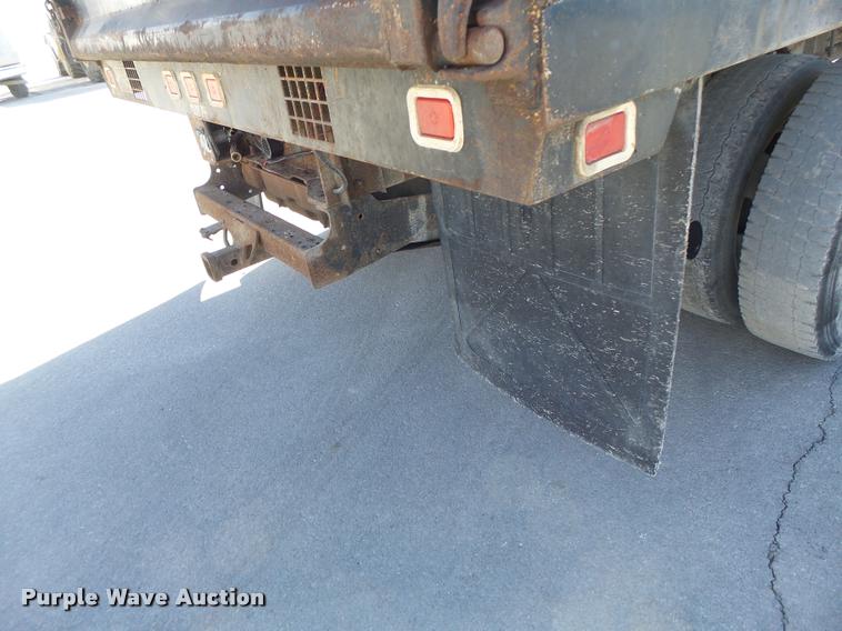 image for item DA3330 2000 Ford F450 Super Duty flatbed truck