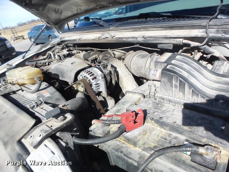 image for item DA3330 2000 Ford F450 Super Duty flatbed truck