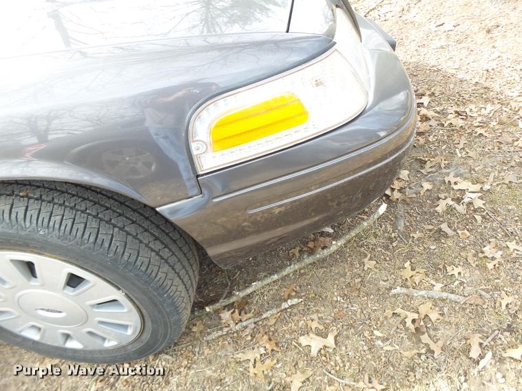 image for item DA3332 2010 Ford Crown Victoria Police Interceptor