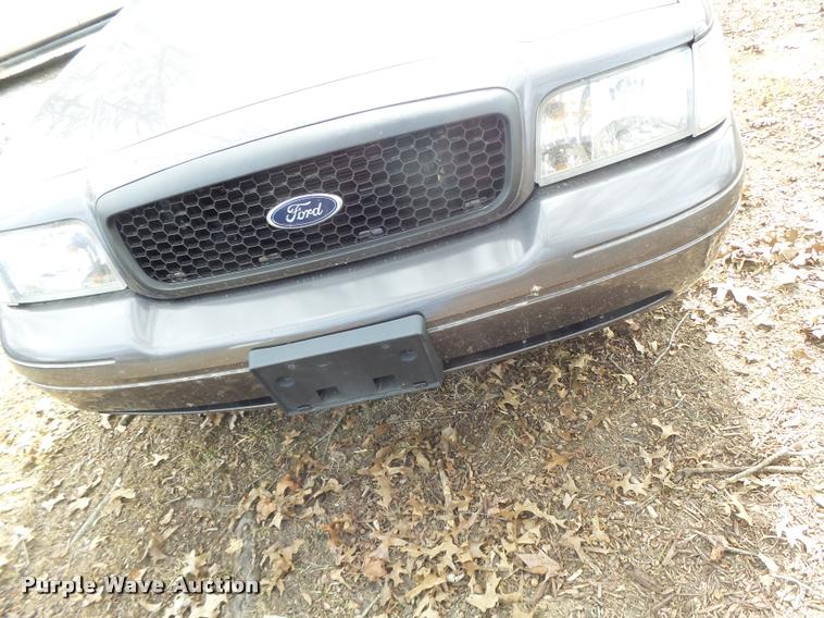 image for item DA3332 2010 Ford Crown Victoria Police Interceptor