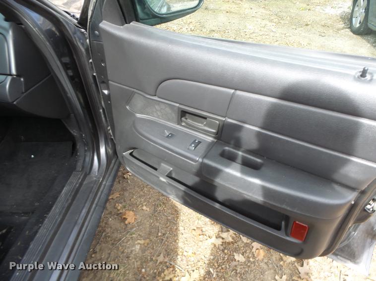 image for item DA3332 2010 Ford Crown Victoria Police Interceptor