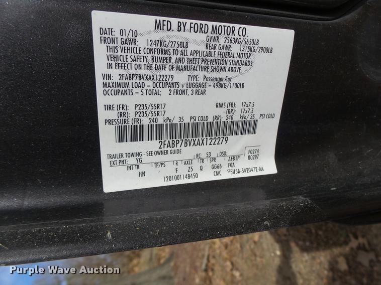 image for item DA3332 2010 Ford Crown Victoria Police Interceptor