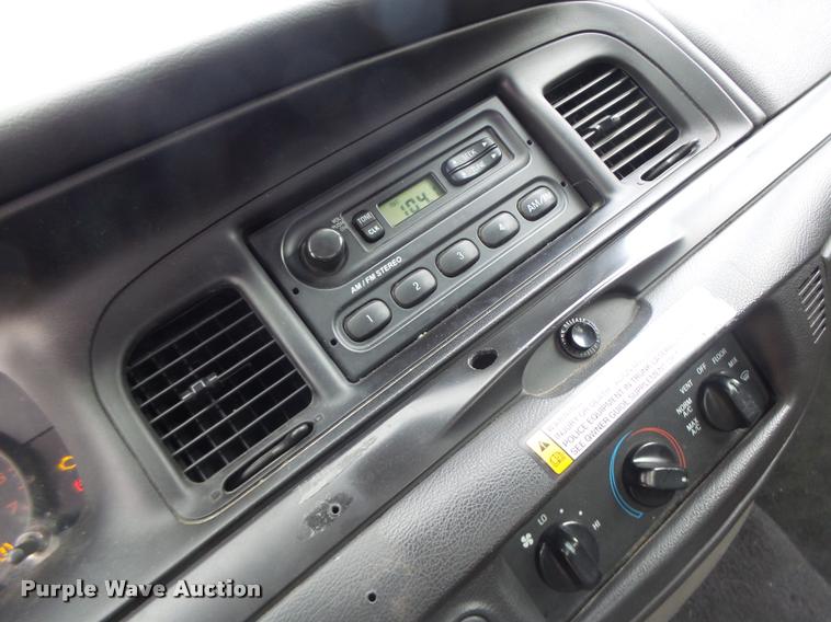 image for item DA3332 2010 Ford Crown Victoria Police Interceptor