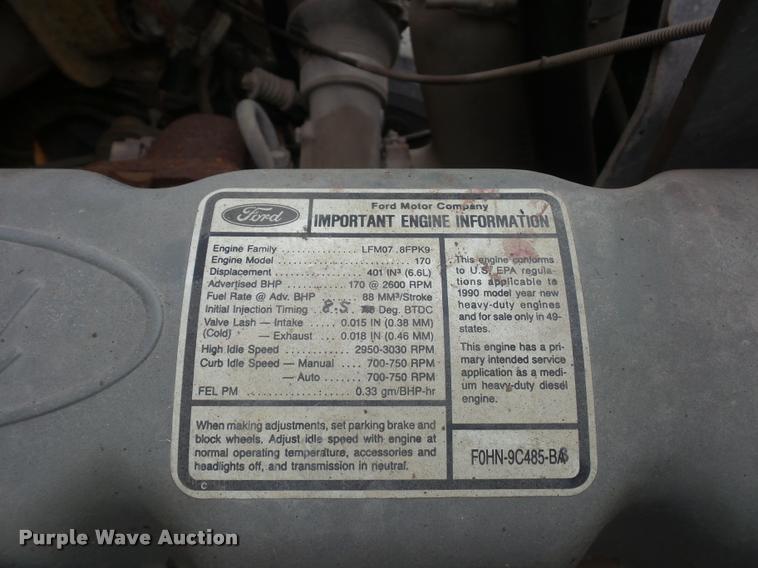 image for item DA4003 Ford B700 bus