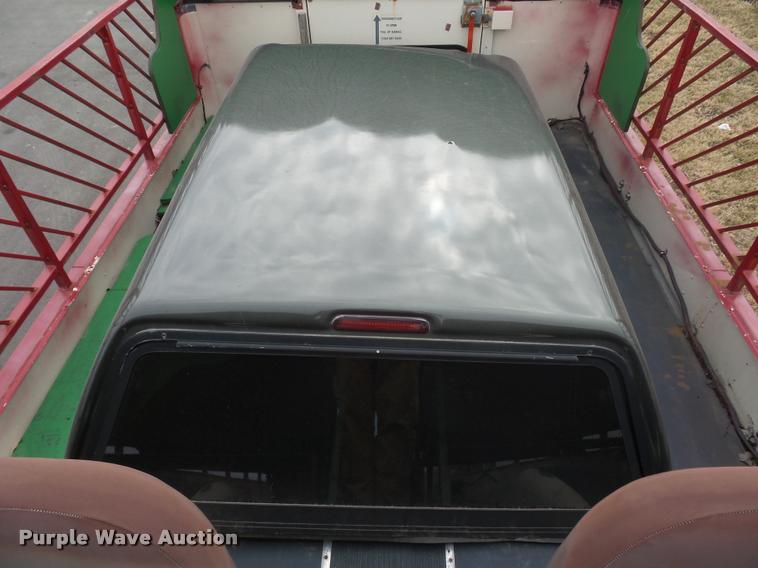 image for item DA4003 Ford B700 bus