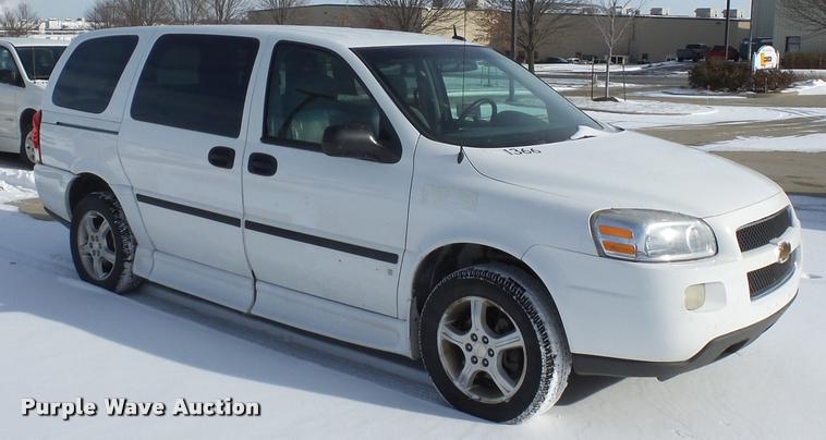 image for item DA5793 2007 Chevrolet Uplander Cargo van