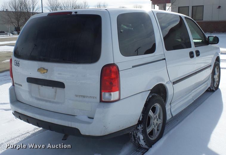 image for item DA5793 2007 Chevrolet Uplander Cargo van
