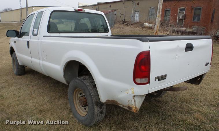 image for item DA7280 1999 Ford F250 Super Duty SuperCab pickup truck