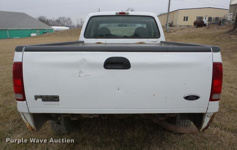 image for item DA7280 1999 Ford F250 Super Duty SuperCab pickup truck