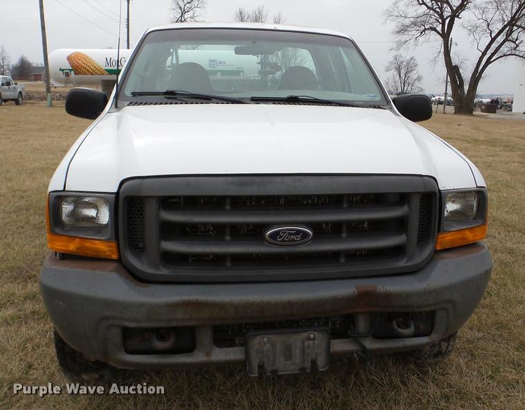 image for item DA7280 1999 Ford F250 Super Duty SuperCab pickup truck