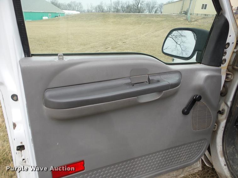 image for item DA7280 1999 Ford F250 Super Duty SuperCab pickup truck