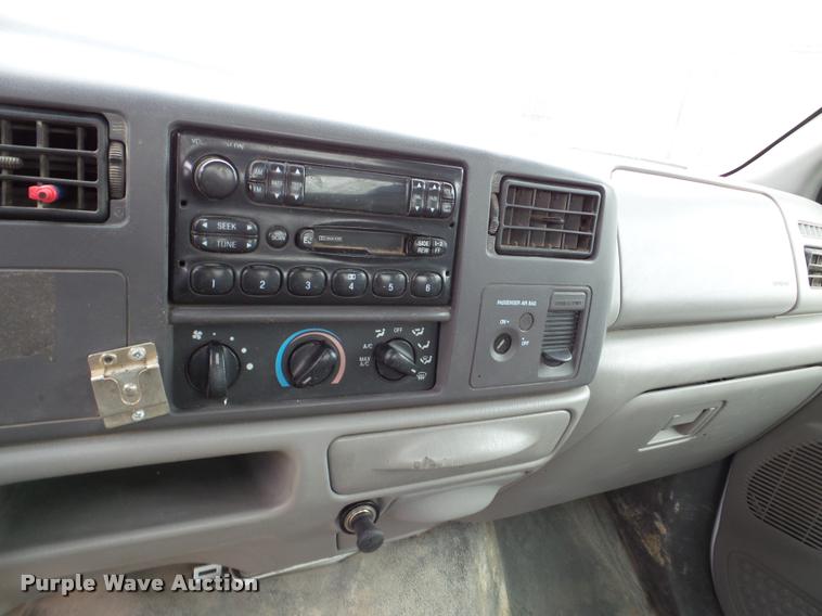 image for item DA7280 1999 Ford F250 Super Duty SuperCab pickup truck