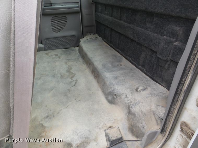 image for item DA7280 1999 Ford F250 Super Duty SuperCab pickup truck