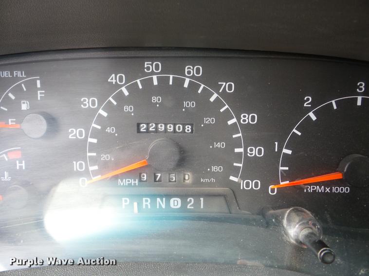 image for item DA7281 2000 Ford F250 Super Duty SuperCab pickup truck