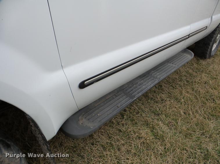 image for item DA7281 2000 Ford F250 Super Duty SuperCab pickup truck