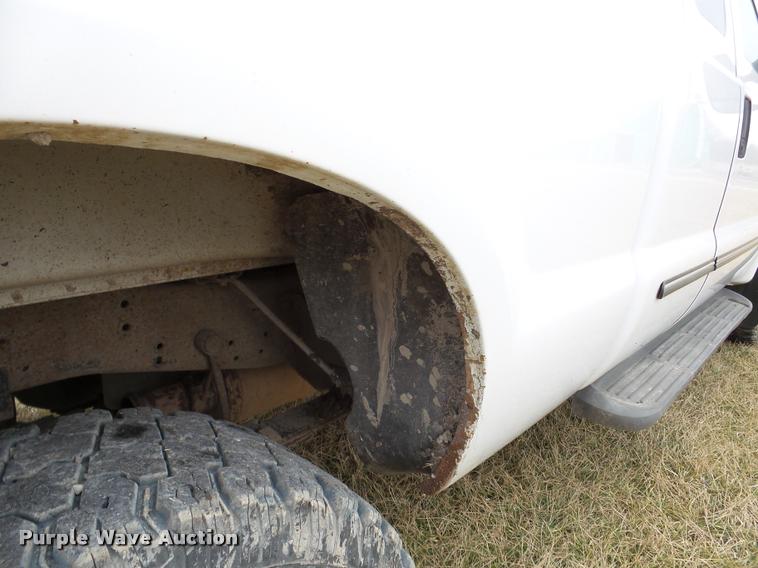 image for item DA7281 2000 Ford F250 Super Duty SuperCab pickup truck