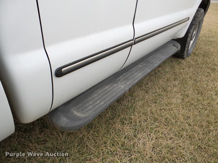 image for item DA7281 2000 Ford F250 Super Duty SuperCab pickup truck