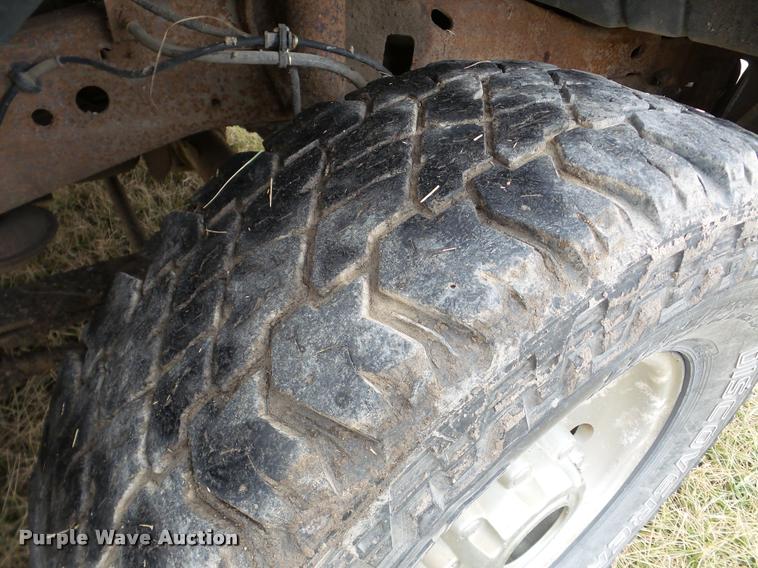 image for item DA7281 2000 Ford F250 Super Duty SuperCab pickup truck