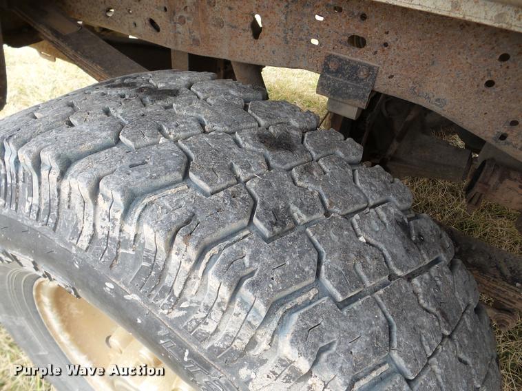 image for item DA7281 2000 Ford F250 Super Duty SuperCab pickup truck