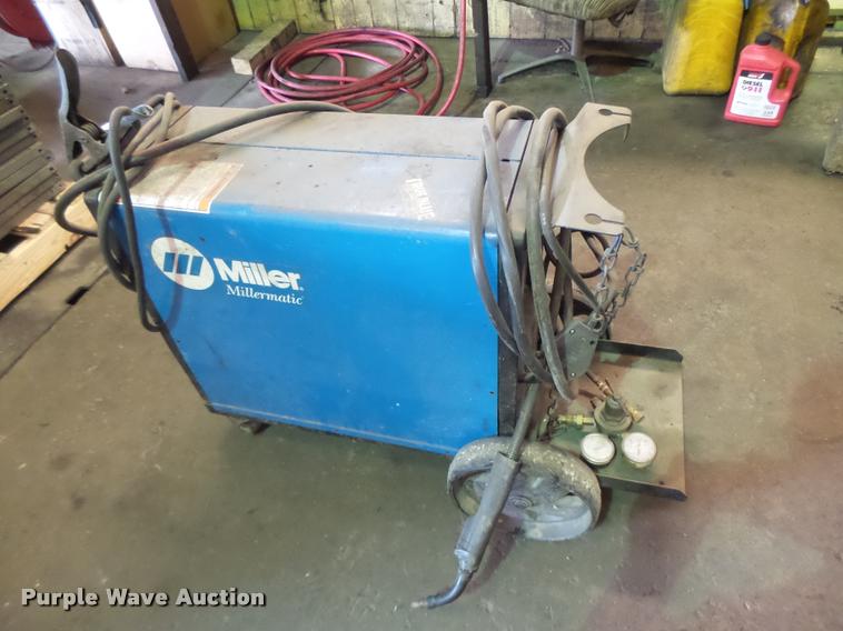 image for item DA9393 Miller welder