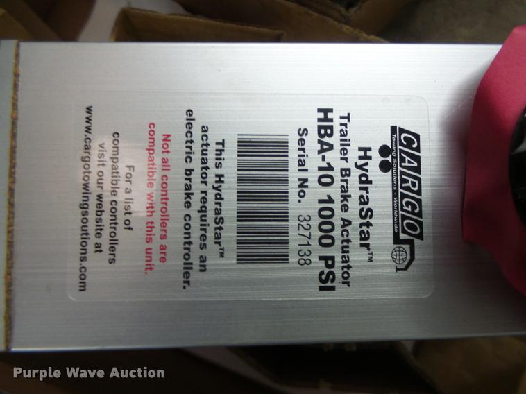 image for item DA9398 (3) trailer brake actuators