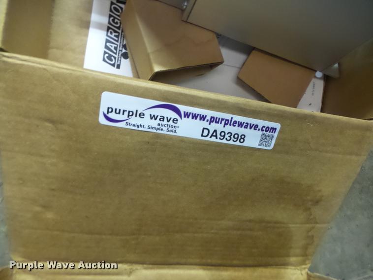 image for item DA9398 (3) trailer brake actuators