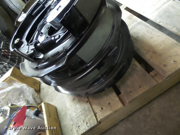 image for item DA9399 Brake assembly