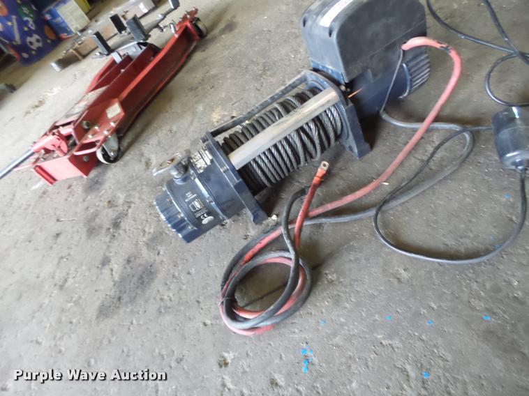 image for item DA9400 Talon 9.5 Super winch