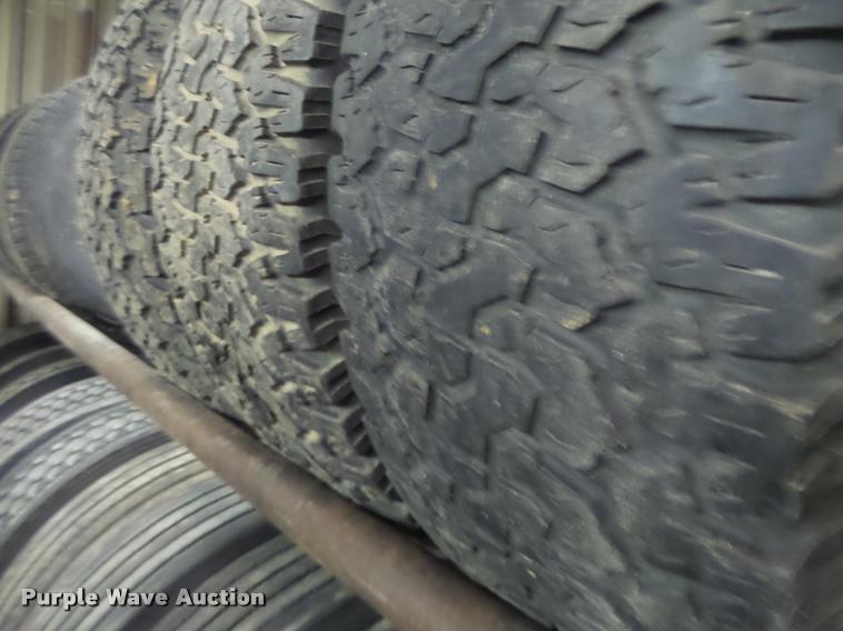 image for item DA9402 (4) B.F. Goodrich 315/70R17 tires