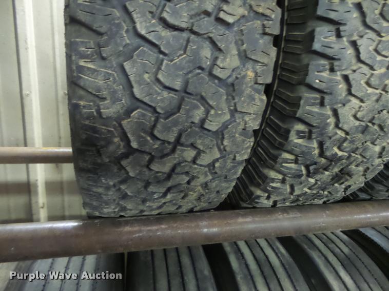 image for item DA9402 (4) B.F. Goodrich 315/70R17 tires