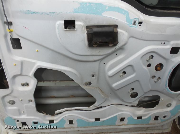 image for item DB0685 2003 Ford F550 truck cab and chassis