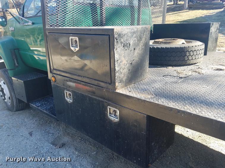 image for item DB1510 1990 GMC TopKick flatbed truck