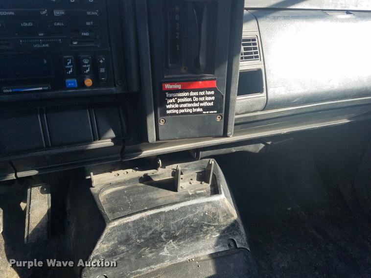 image for item DB1510 1990 GMC TopKick flatbed truck