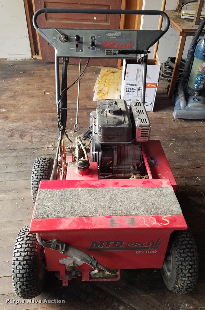 image for item DB1512 MTD Pro OS820 overseeder