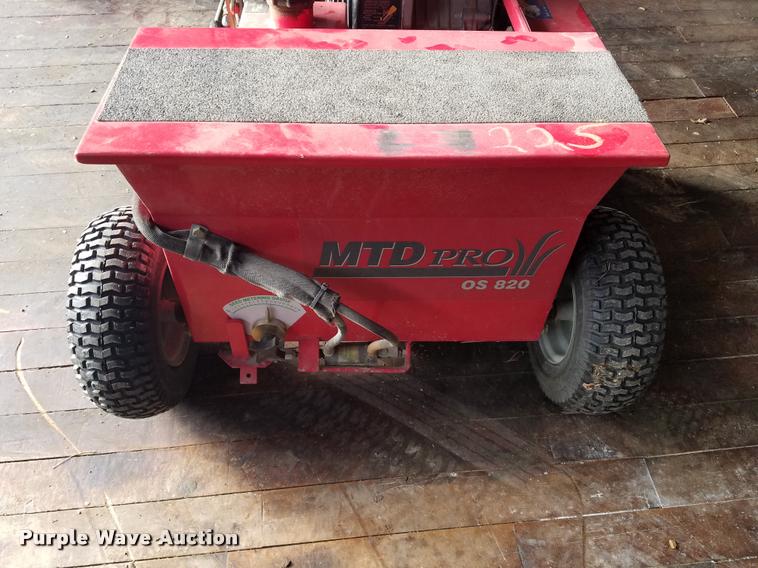 image for item DB1512 MTD Pro OS820 overseeder