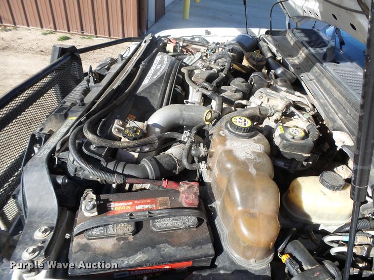 image for item DB1885 2008 Ford F350 Super Duty XLT SuperCab pickup truck cab and chassis