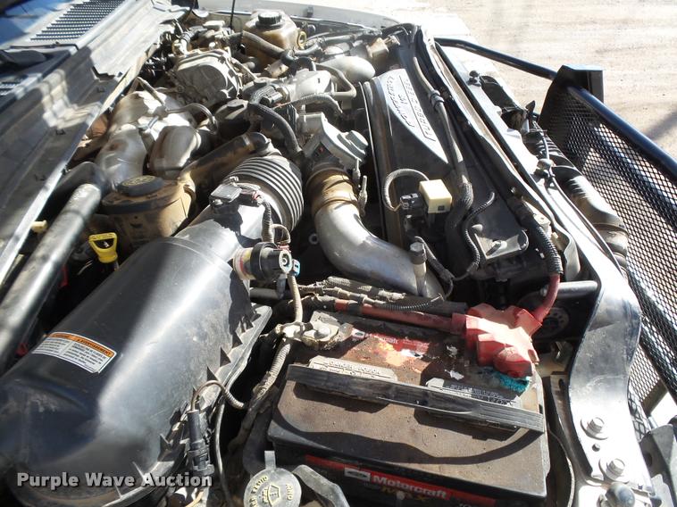 image for item DB1885 2008 Ford F350 Super Duty XLT SuperCab pickup truck cab and chassis