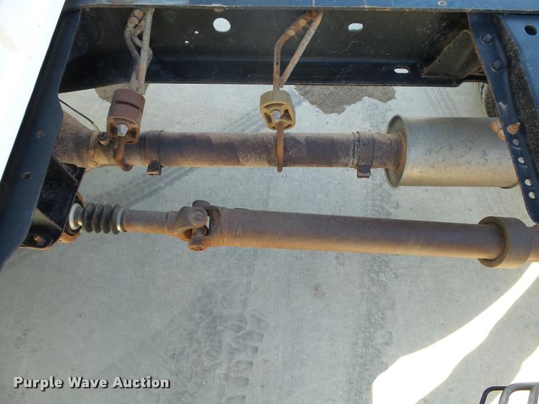 image for item DB1885 2008 Ford F350 Super Duty XLT SuperCab pickup truck cab and chassis